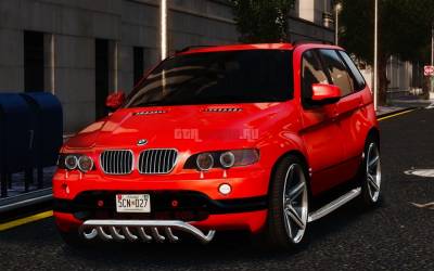Скриншот BMW X5 4iS '2001
