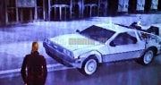 Машина DeLorean из фильма Назад в Будущее